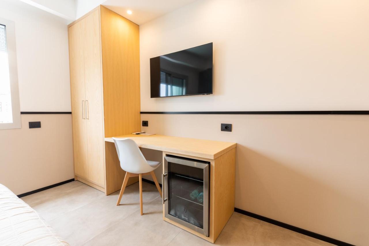 Antares Rooms And Suites Olbia Zewnętrze zdjęcie