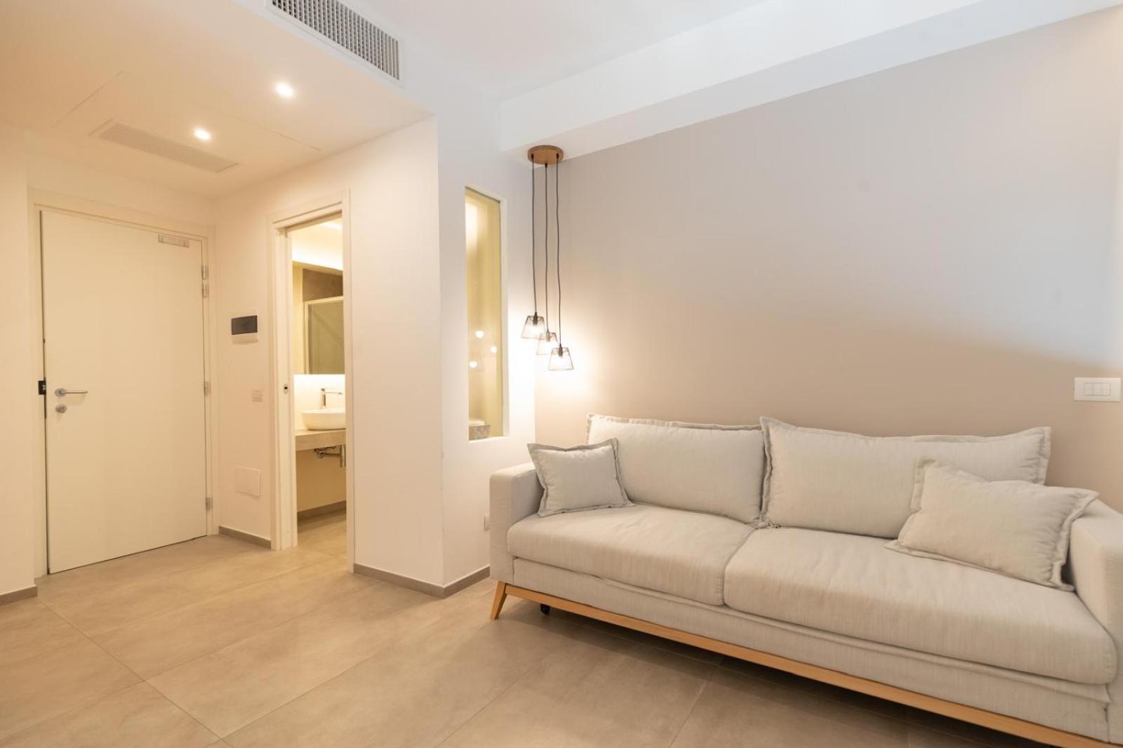 Antares Rooms And Suites Olbia Zewnętrze zdjęcie