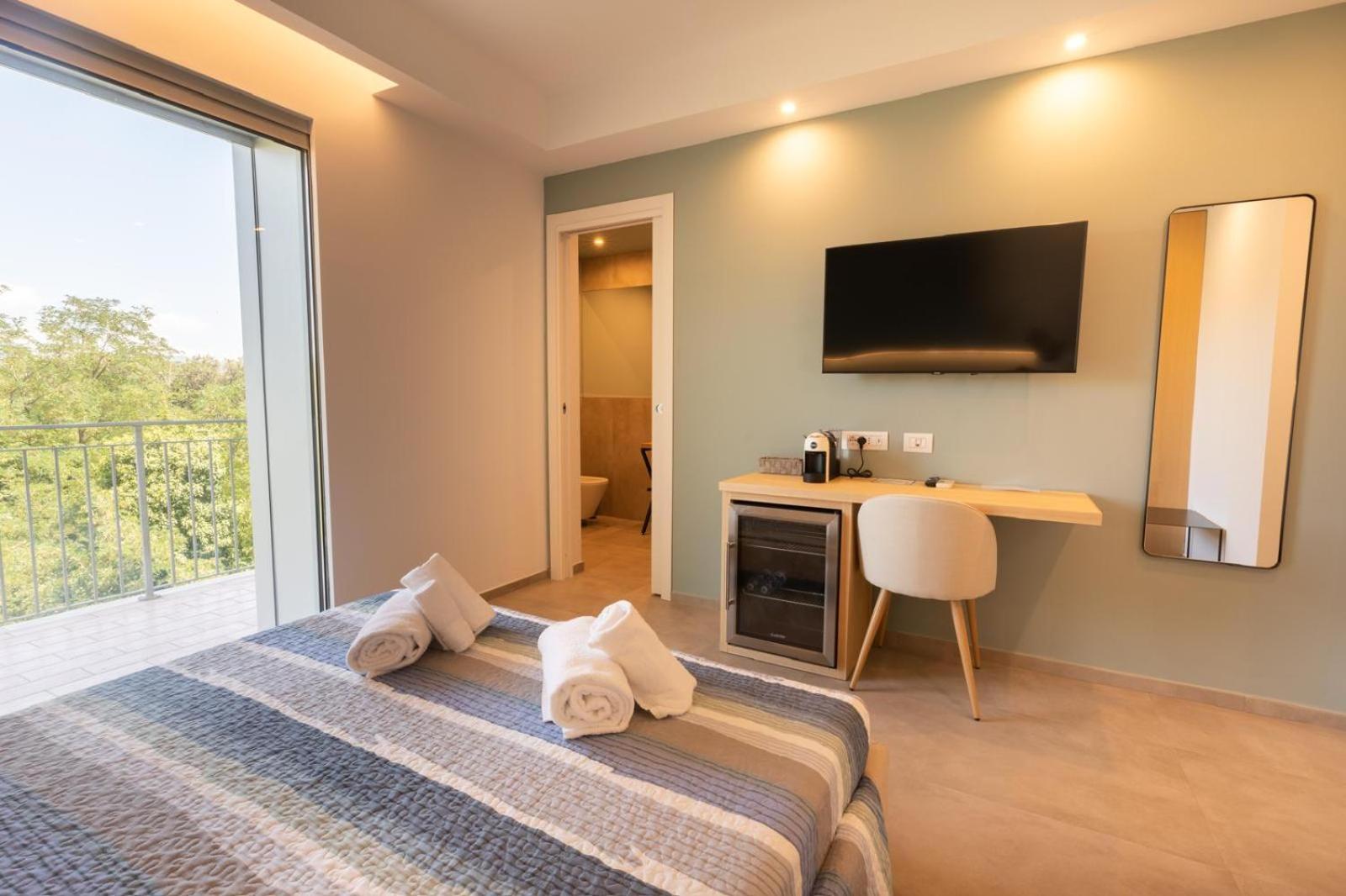 Antares Rooms And Suites Olbia Zewnętrze zdjęcie